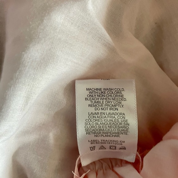 Cutest dusty pink/peach color dress 3D flowers in size 18M plus a NWOT headband - Picture 4 of 8